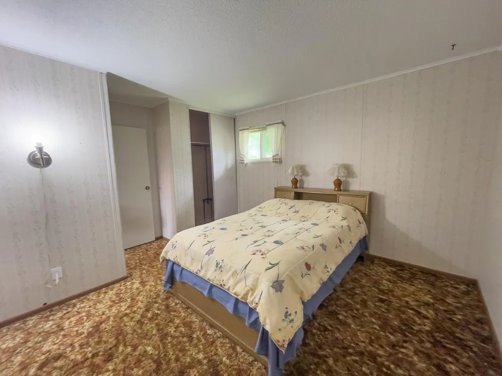 11 Ives Road Silver Bay, MN 55614