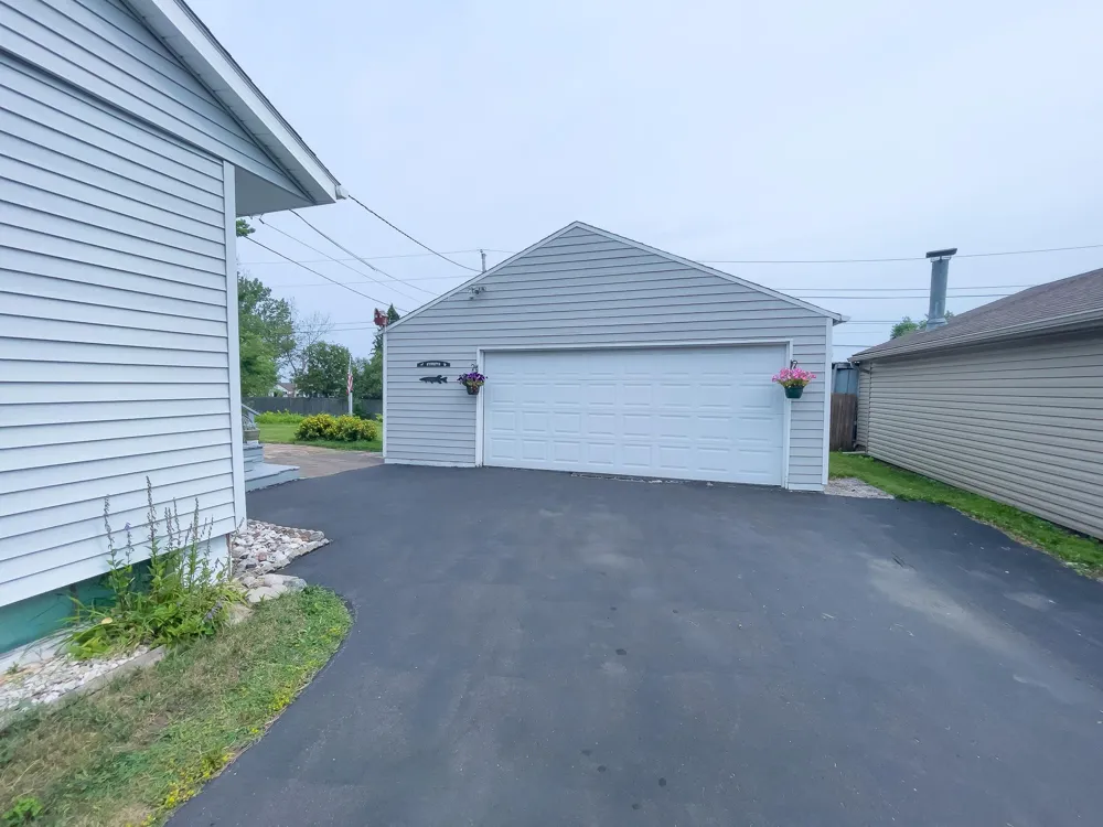 11 Ives Road Silver Bay, MN 55614