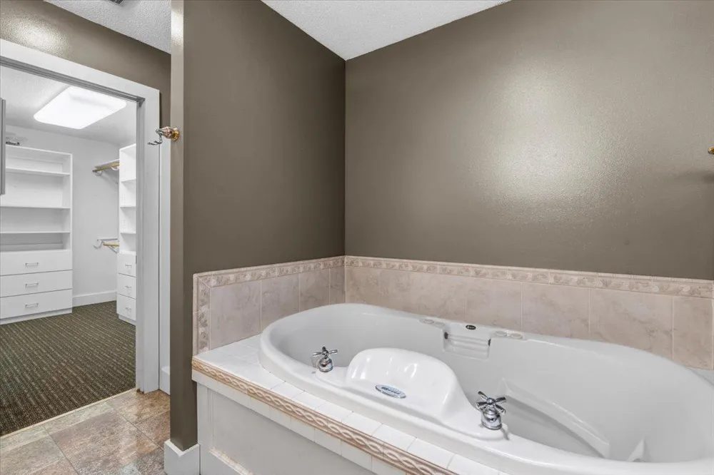 413 8th Street Breckenridge, MN 56520