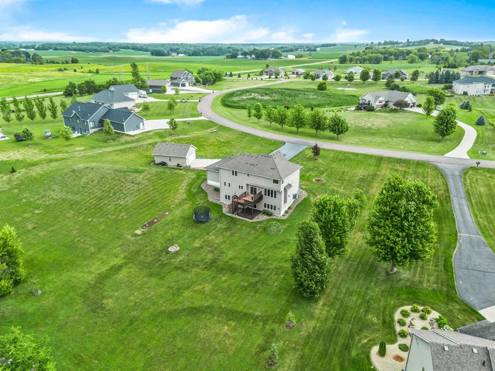 24678 Churchview Circle New Prague, MN 56071