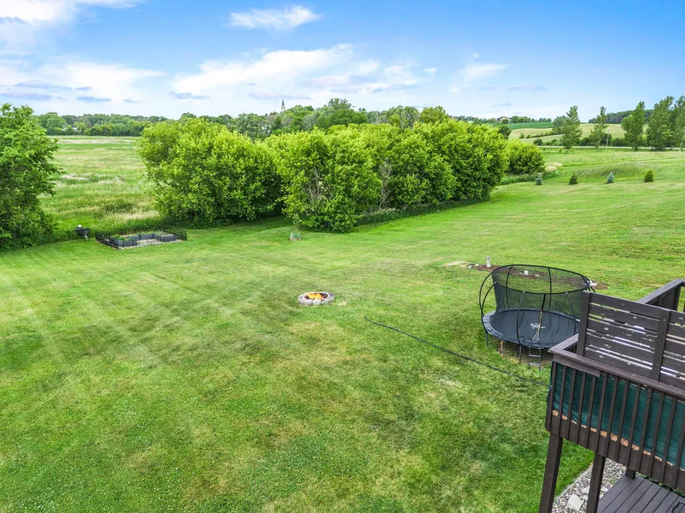24678 Churchview Circle New Prague, MN 56071