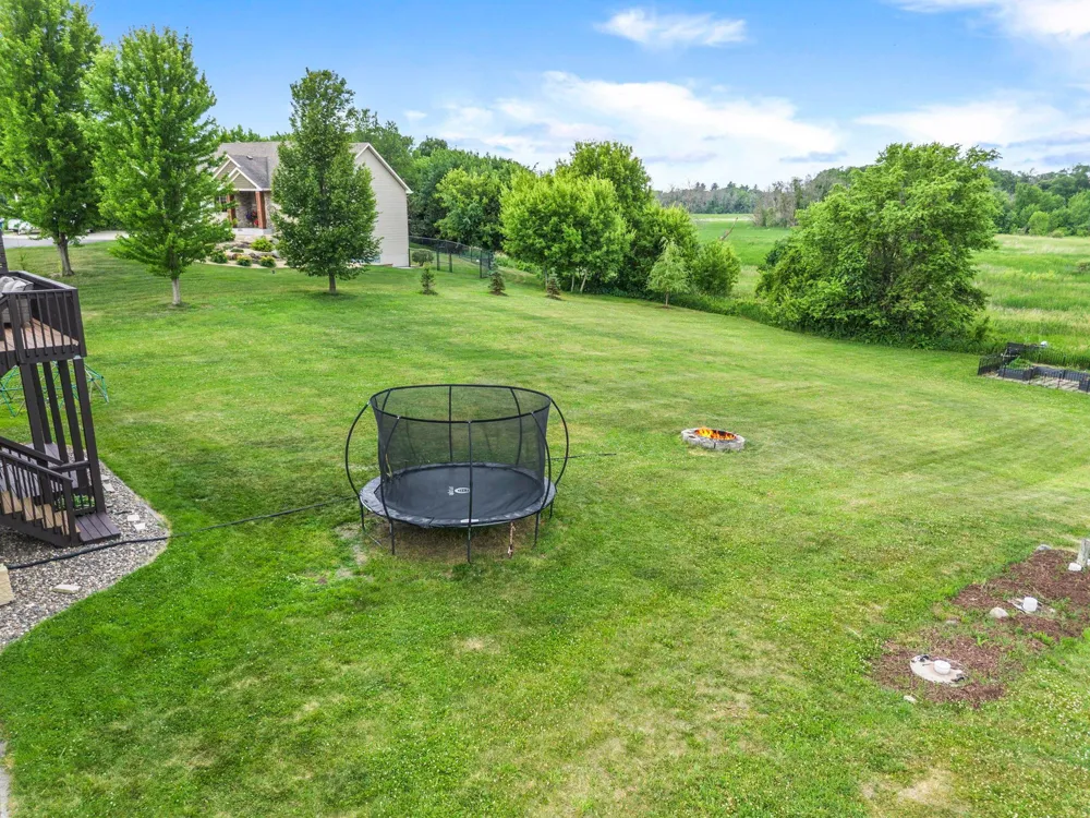 24678 Churchview Circle New Prague, MN 56071