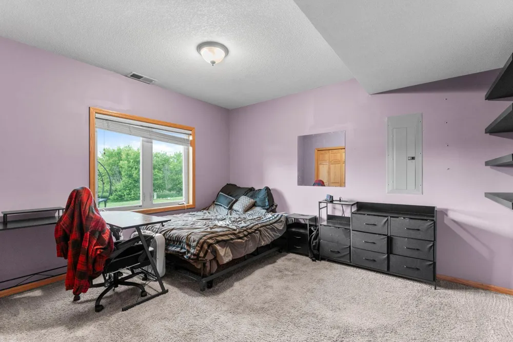 24678 Churchview Circle New Prague, MN 56071