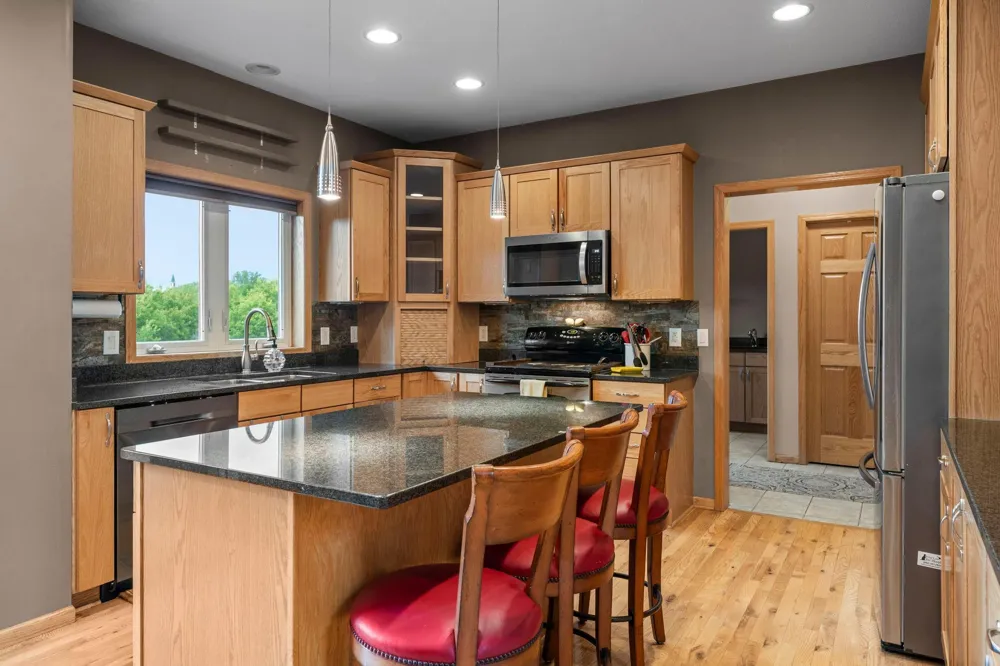 24678 Churchview Circle New Prague, MN 56071