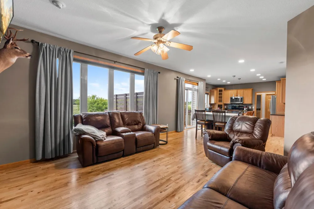 24678 Churchview Circle New Prague, MN 56071