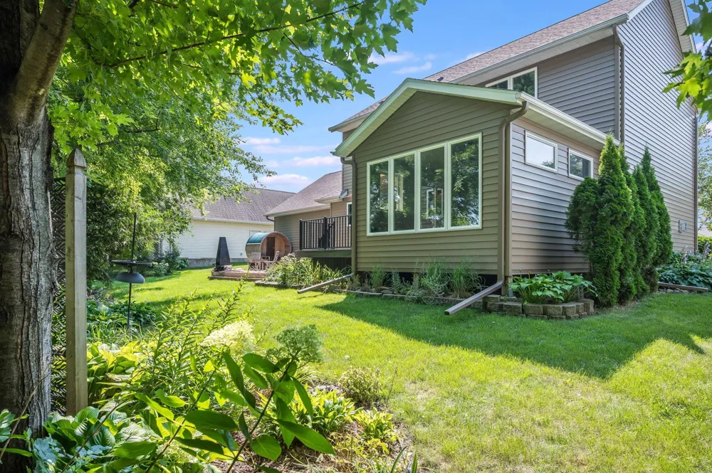 47 Eagle Ridge Trail North Mankato, MN 56003