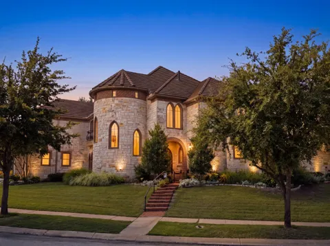 4601 Byron Circle