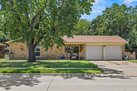 7508 Lola Drive