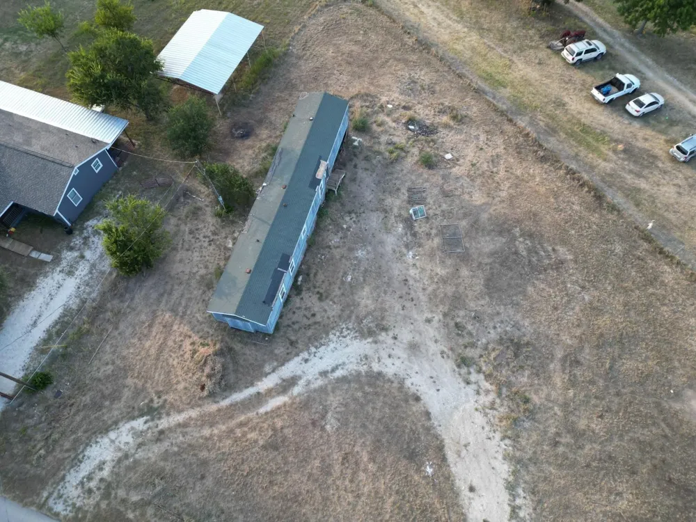 8831 Cartwright Drive Cresson, TX 76035