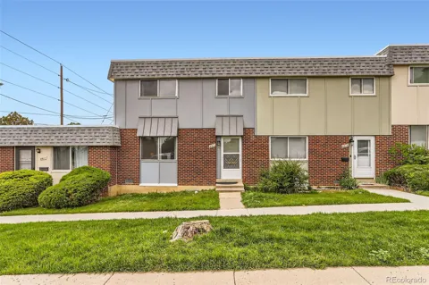 8613 Santa Fe Drive