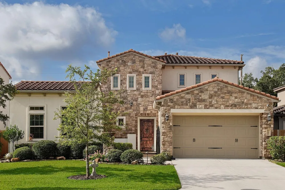 1459 Torrijos Court Shenandoah, TX 77384