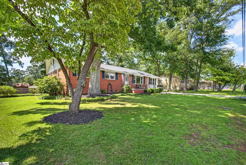 200 Creighton Drive Taylors, SC 29687