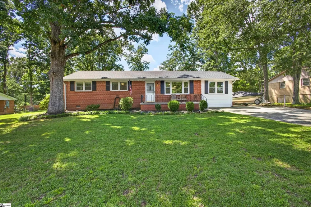 200 Creighton Drive Taylors, SC 29687