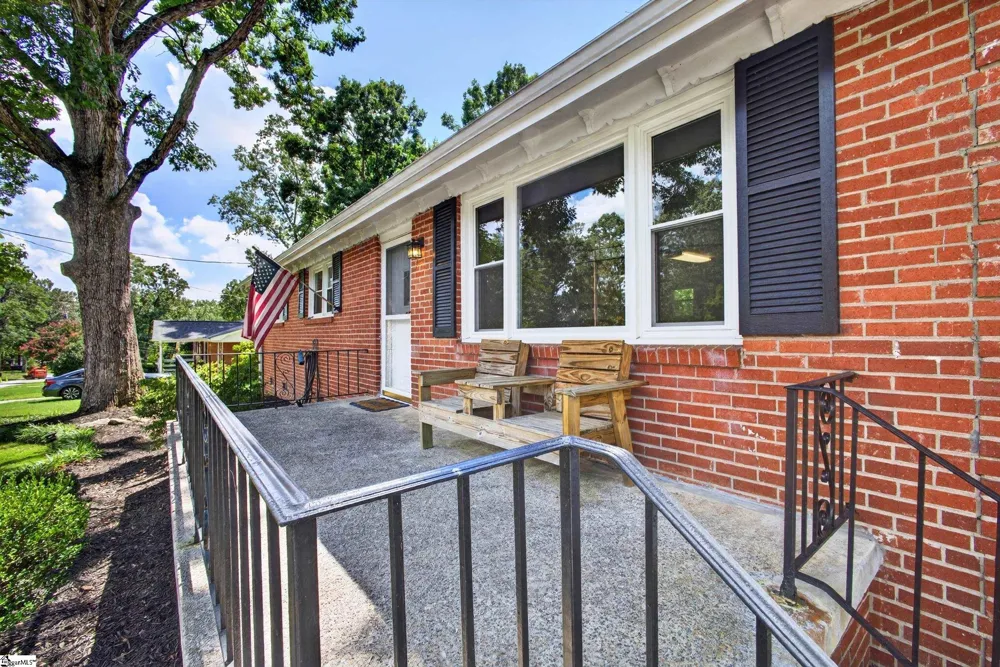 200 Creighton Drive Taylors, SC 29687