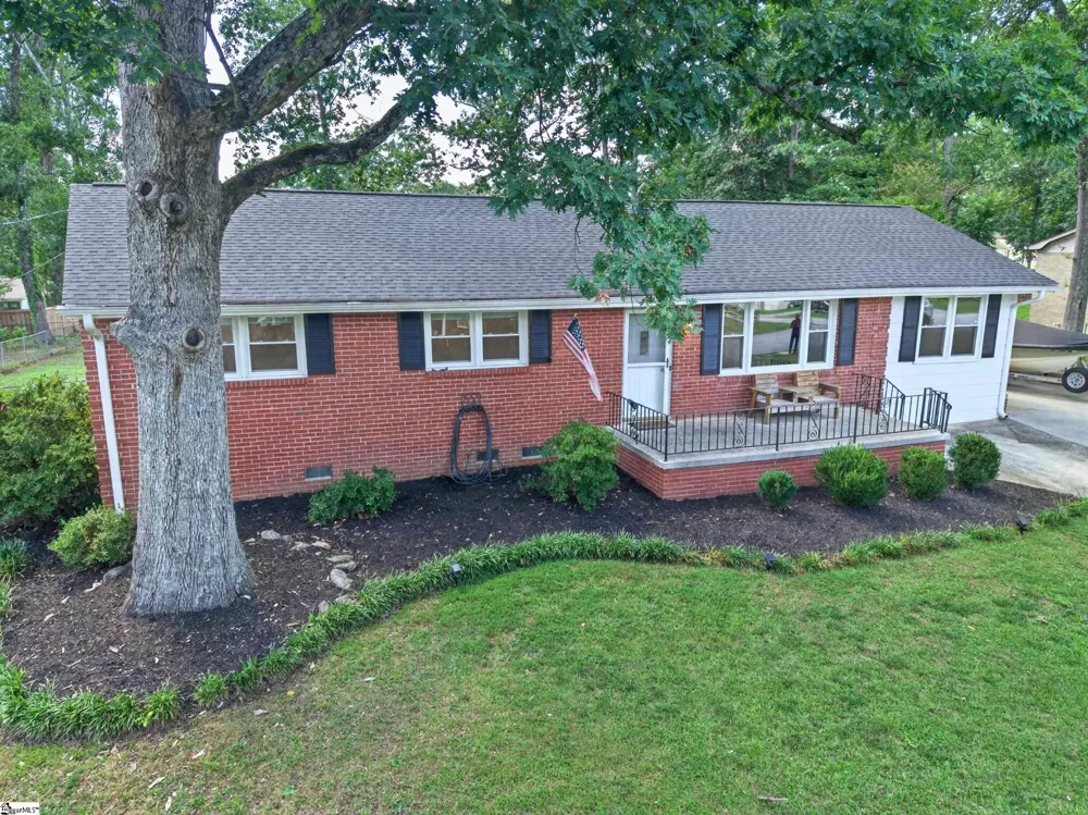 200 Creighton Drive Taylors, SC 29687