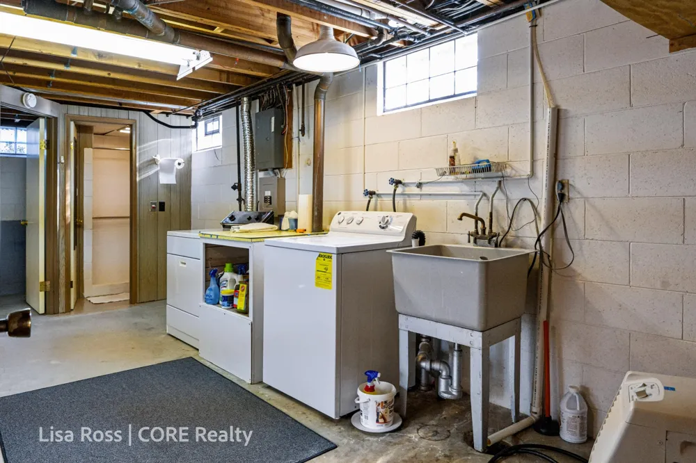 3155 Lindland Road Muskegon, MI 49441