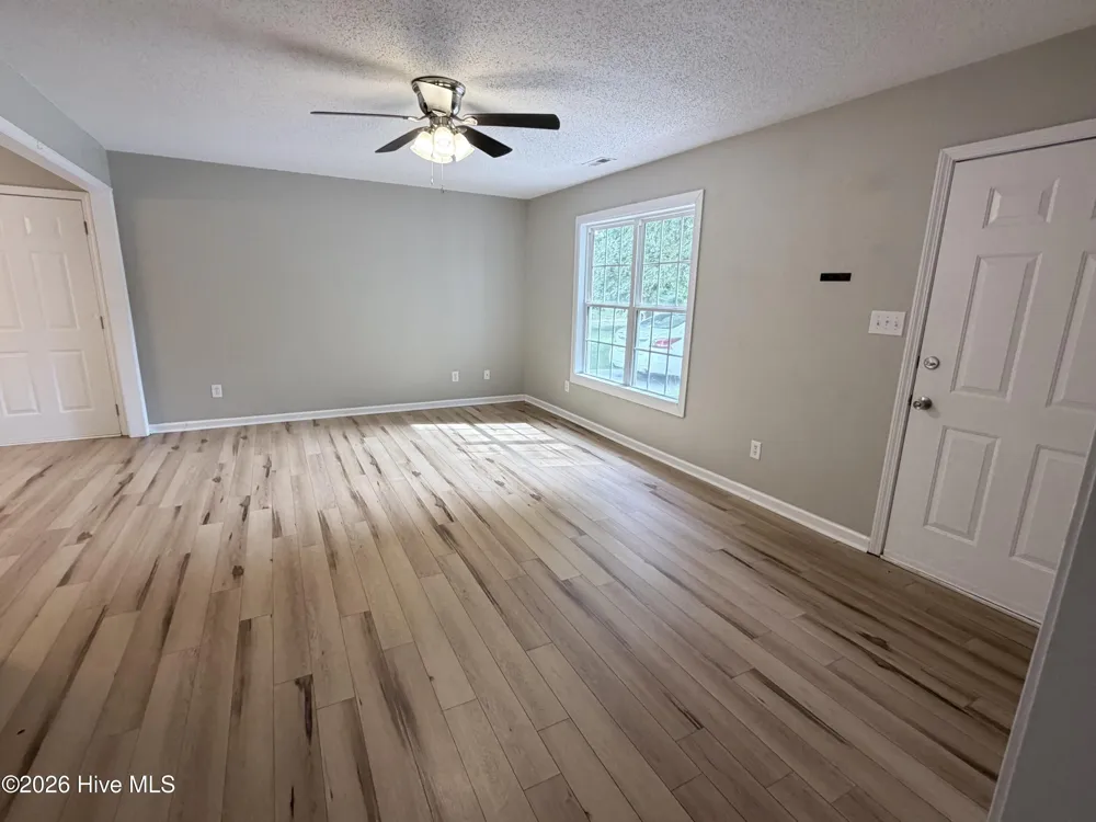 197 Bannermans Mill Road Richlands, NC 28574