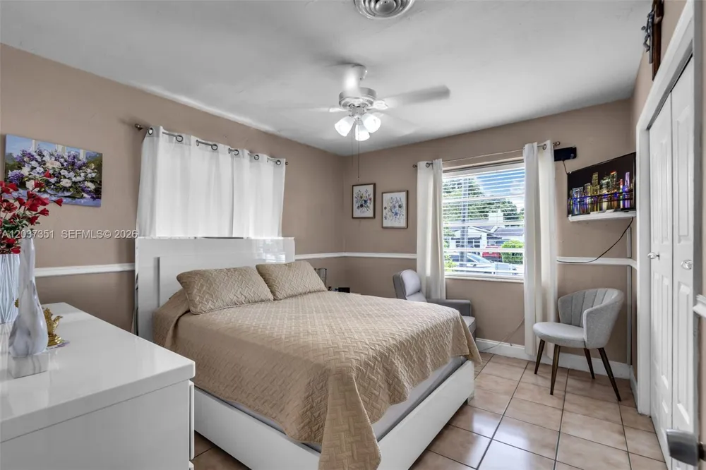 2355 SW 1st St Miami, FL 33135