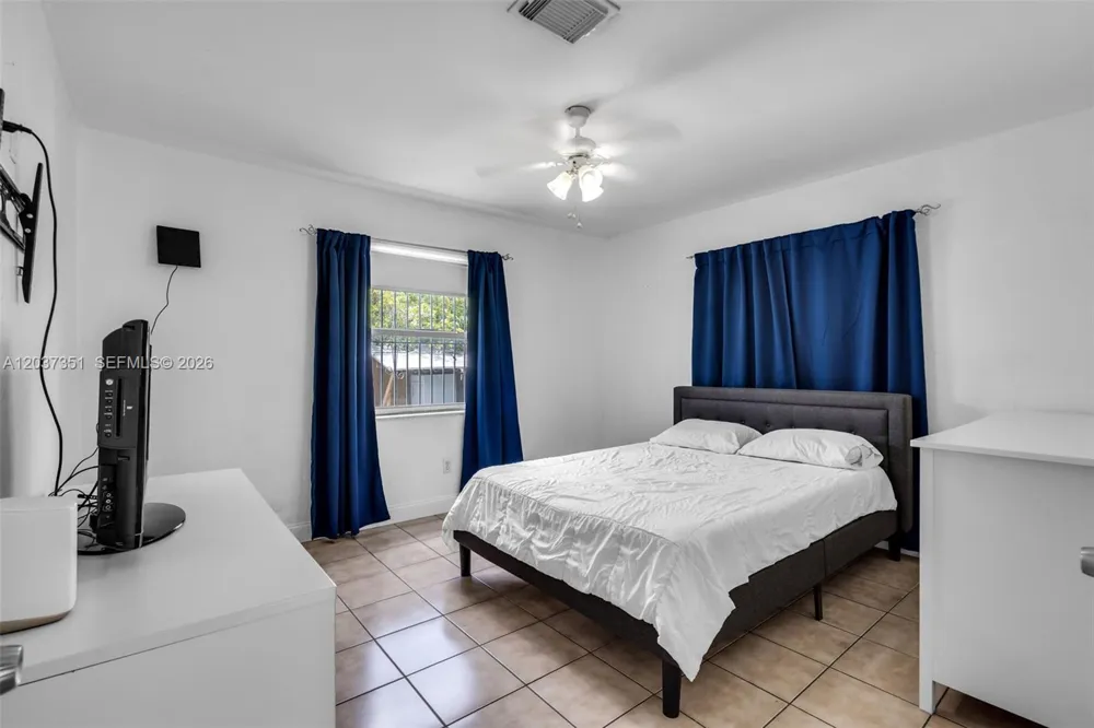 2355 SW 1st St Miami, FL 33135