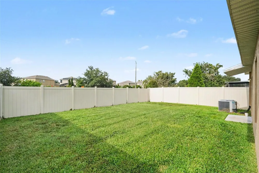 17054 YELLOW PINE STREET Wimauma, FL 33598