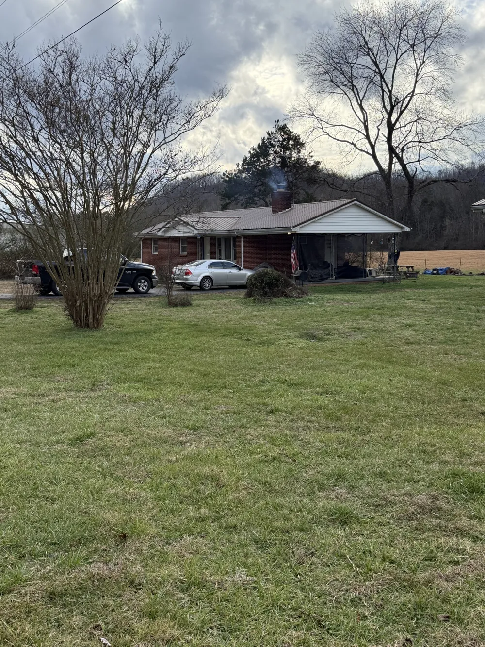 1711 N Grundy Quarles Hwy Gainesboro, TN 38562