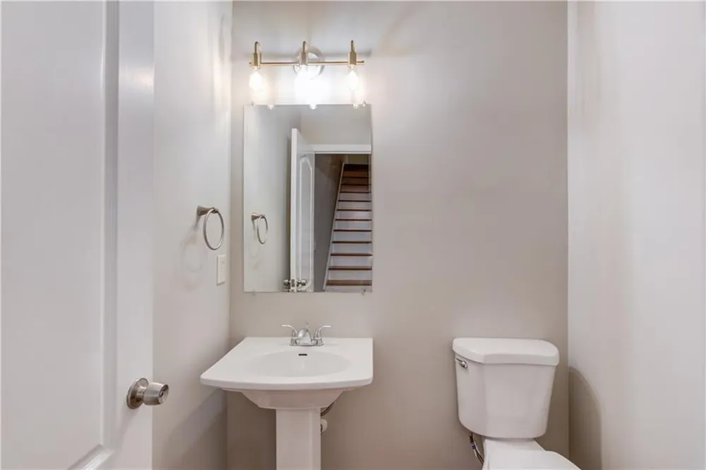 11007 Lorin Way Duluth, GA 30097