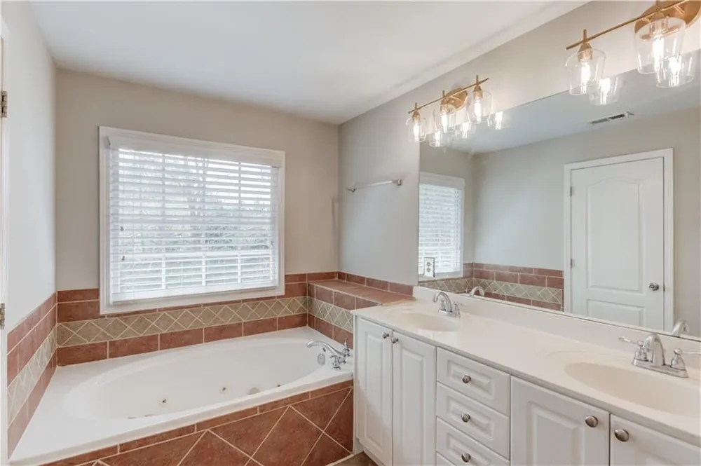 11007 Lorin Way Duluth, GA 30097