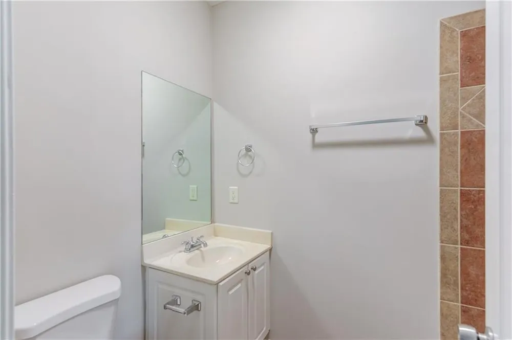 11007 Lorin Way Duluth, GA 30097