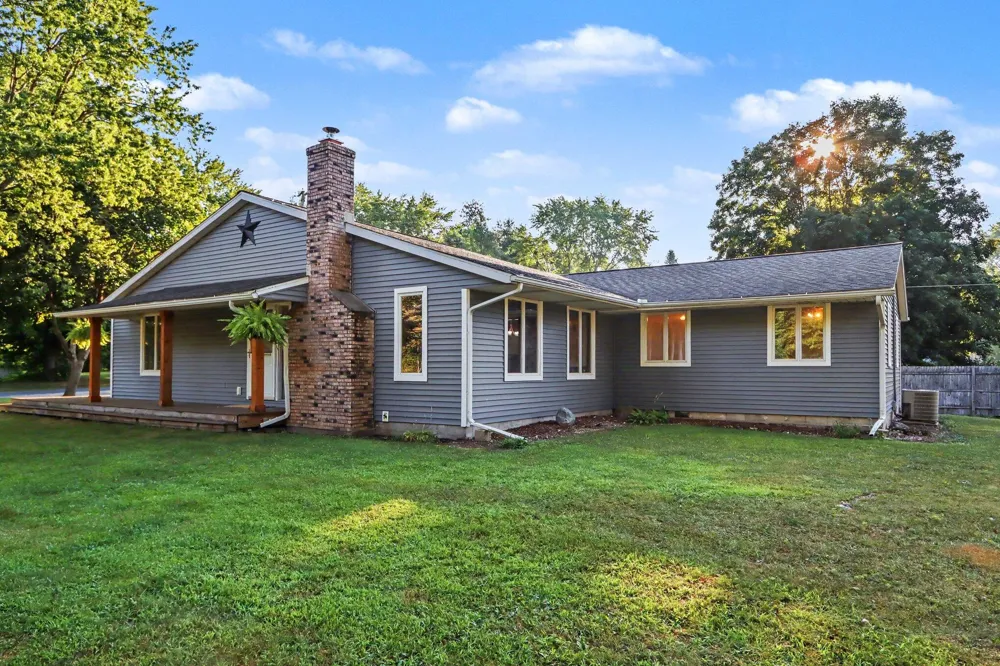 9990 16th Street Plainwell, MI 49080