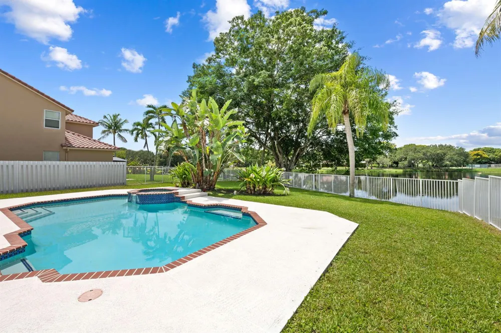 10740 LONDON STREET Cooper City, FL 33026