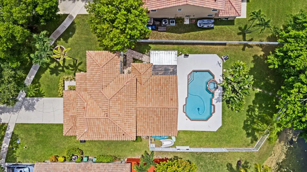 10740 LONDON STREET Cooper City, FL 33026