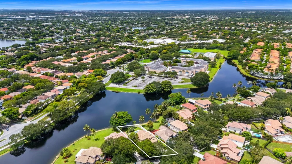 10740 LONDON STREET Cooper City, FL 33026