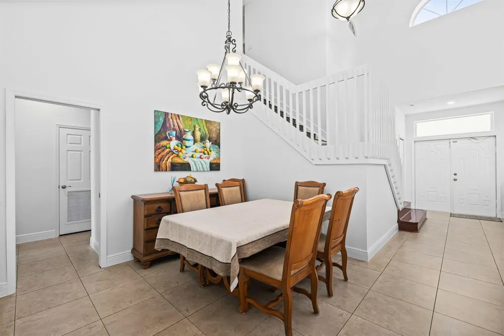 10740 LONDON STREET Cooper City, FL 33026