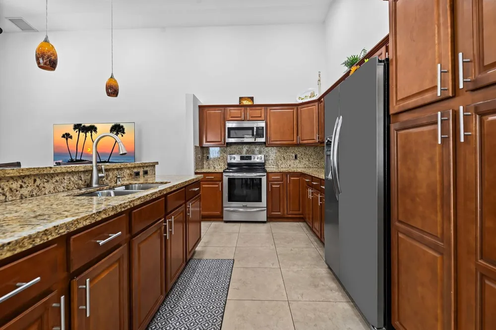 10740 LONDON STREET Cooper City, FL 33026