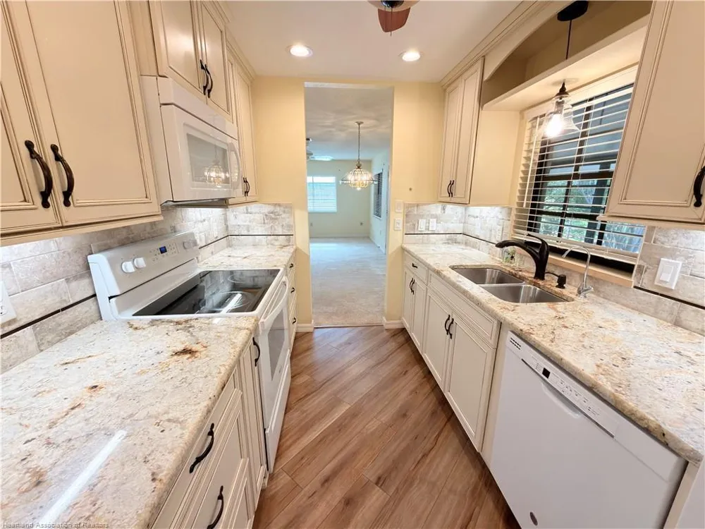 1241 SHAMROCK DRIVE Sebring, FL 33875
