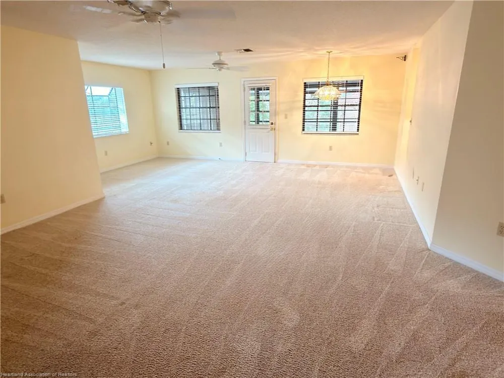 1241 SHAMROCK DRIVE Sebring, FL 33875