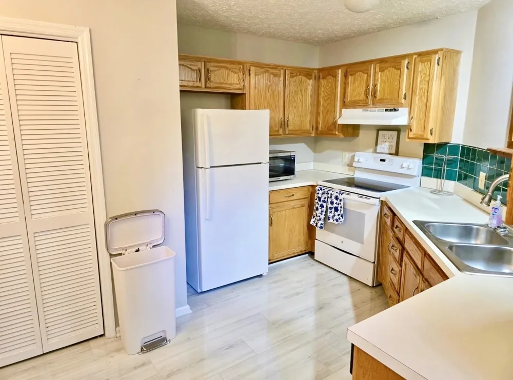 523 Forest Pointe Pl Antioch, TN 37013