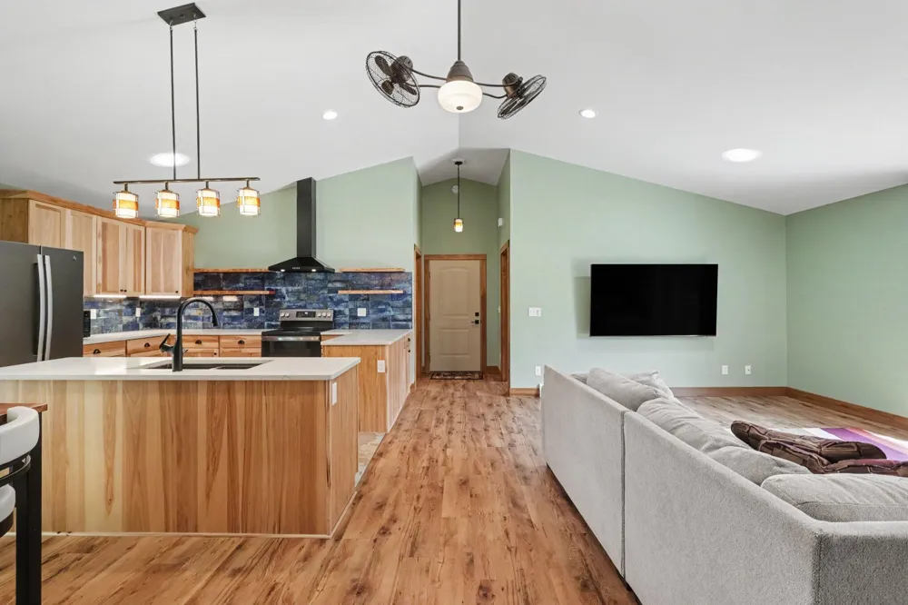 10064 Love Road Assyria Township, MI 49021