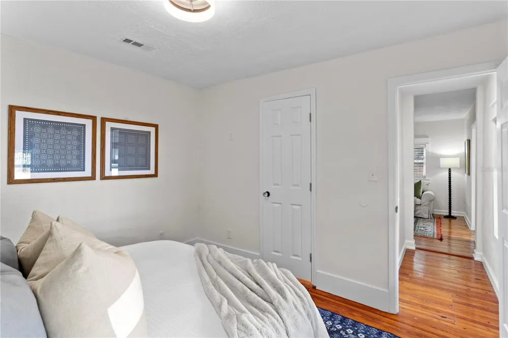 1175 HIGHLAND COURT St Petersburg, FL 33701