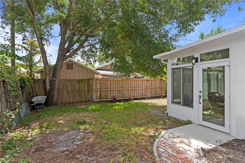 1175 HIGHLAND COURT St Petersburg, FL 33701