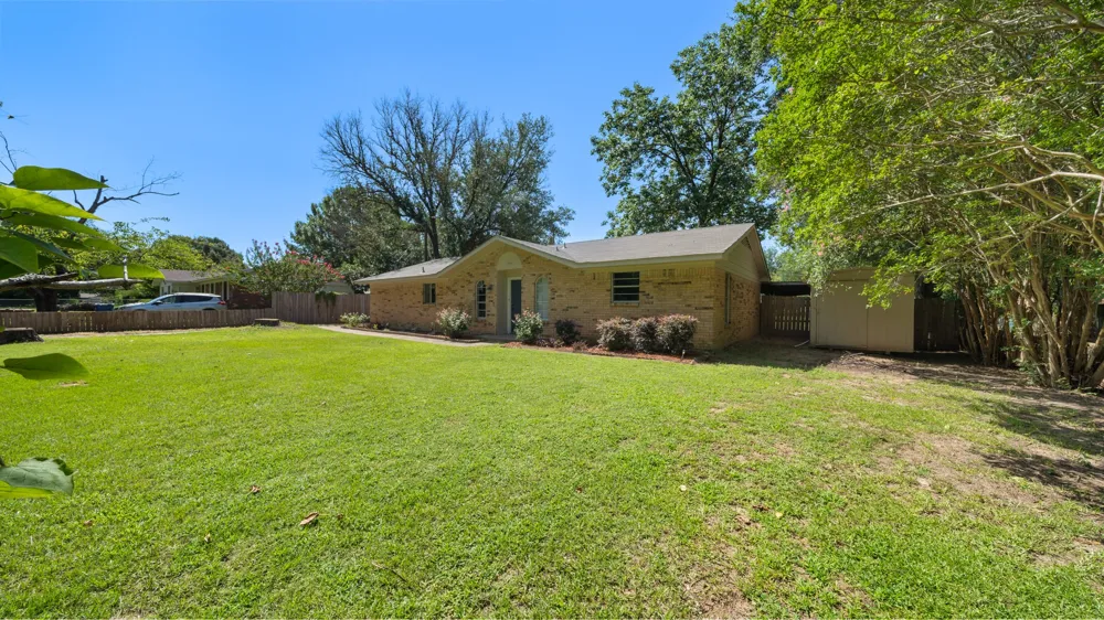 1399 vz county road 1803 Grand Saline, TX 75140