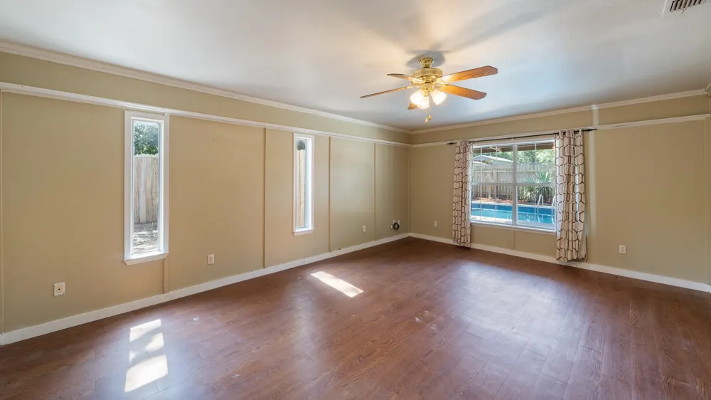 1399 vz county road 1803 Grand Saline, TX 75140