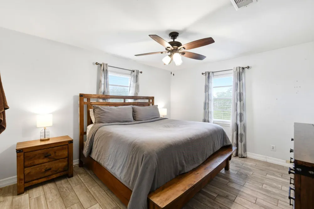 2405 Hillshire Drive Deer Park, TX 77536