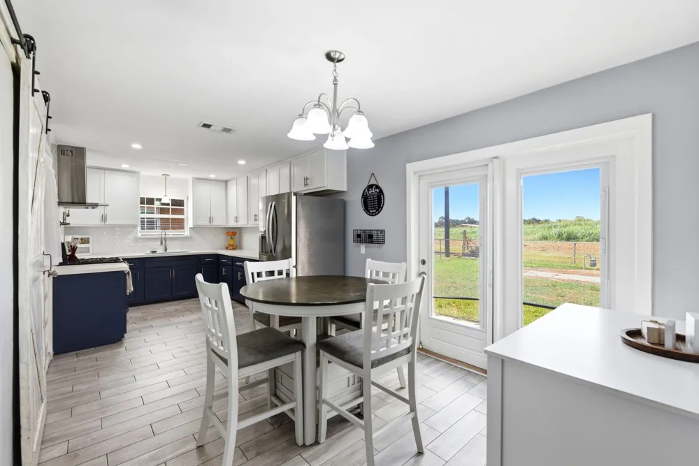 2405 Hillshire Drive Deer Park, TX 77536