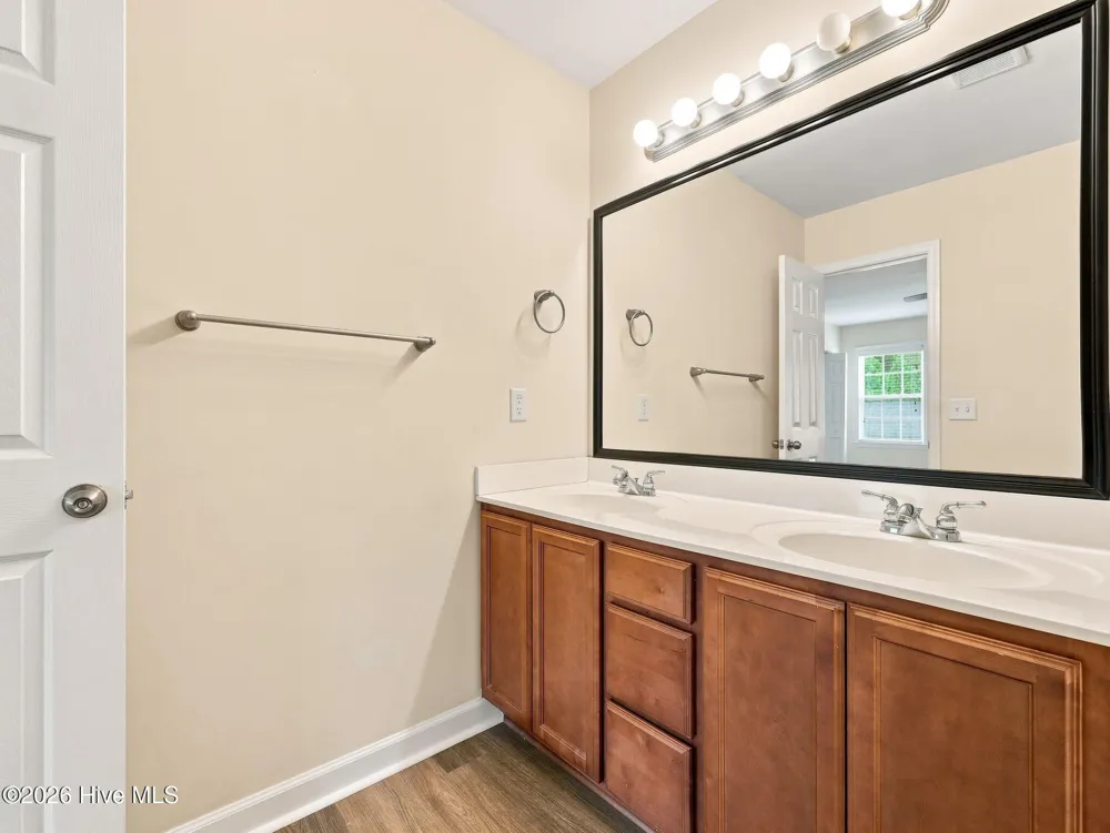 312 Burley Drive #5 Hubert, NC 28539