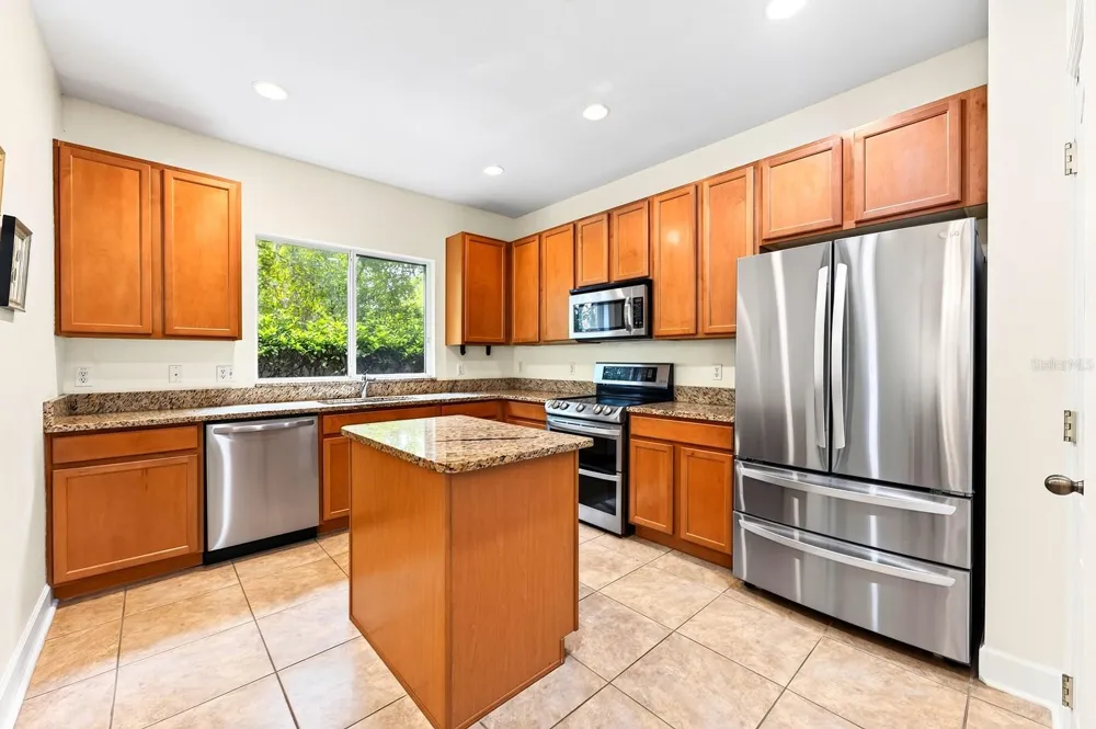5585 RUTHERFORD PLACE Oviedo, FL 32765