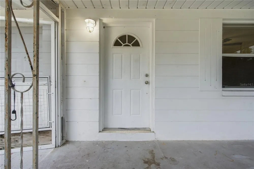 2122 HOLIDAY DRIVE Holiday, FL 34691
