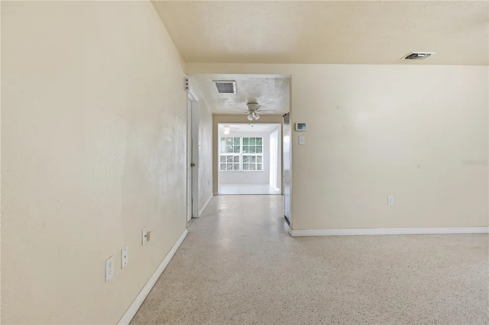2122 HOLIDAY DRIVE Holiday, FL 34691