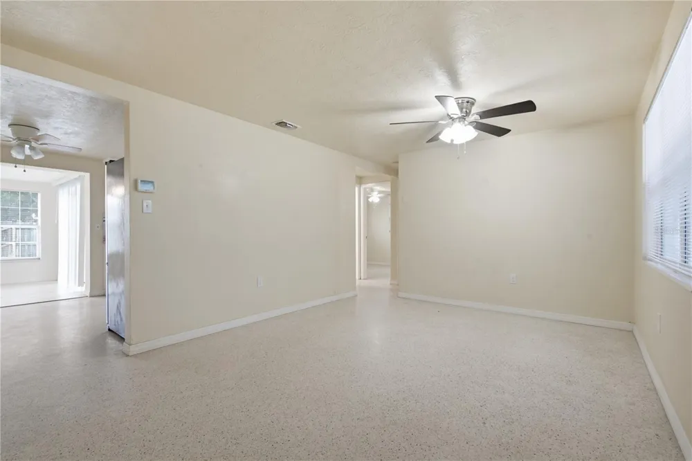 2122 HOLIDAY DRIVE Holiday, FL 34691