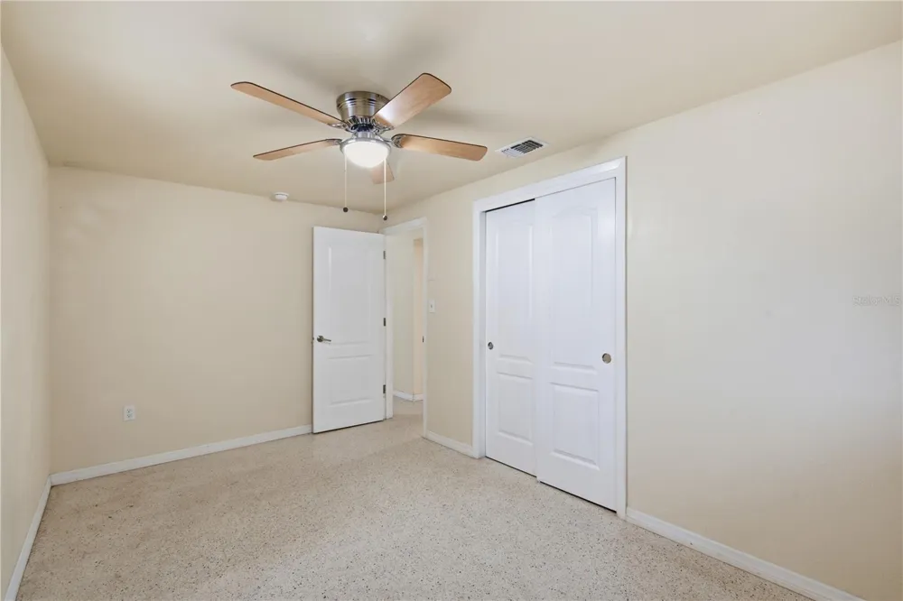 2122 HOLIDAY DRIVE Holiday, FL 34691